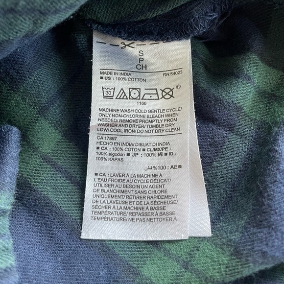 Old Navy Flannel Shirt - Picture 8 of 8